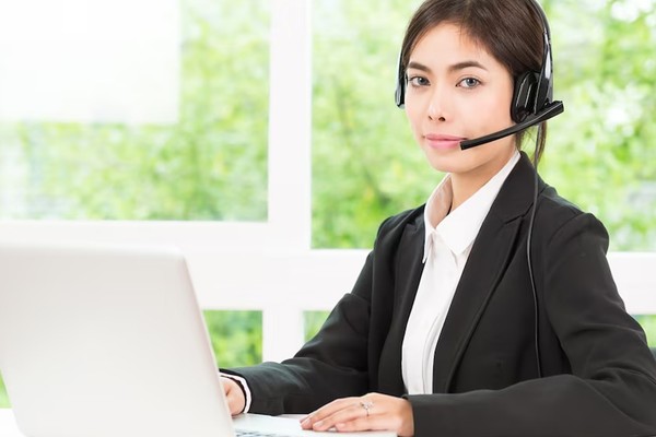 Hỗ trợ khách hàng chuyên nghiệp