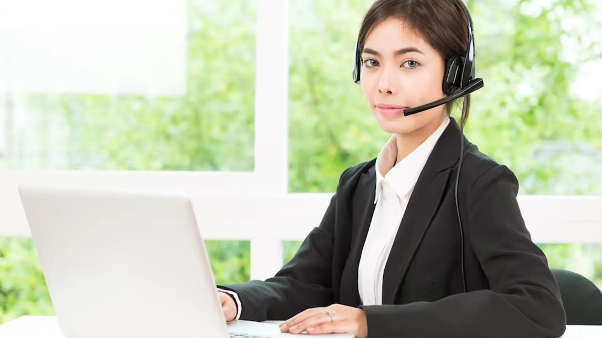 Trung tâm hỗ trợ khách hàng sv368